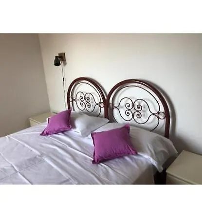 빌라 Etti's House 말세진느