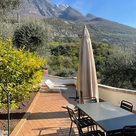 Etti's House Villa Malcesine